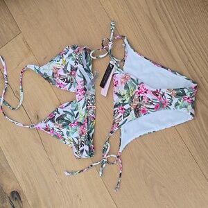 Victoria Secret Tropical Print Bikini Set Size XS